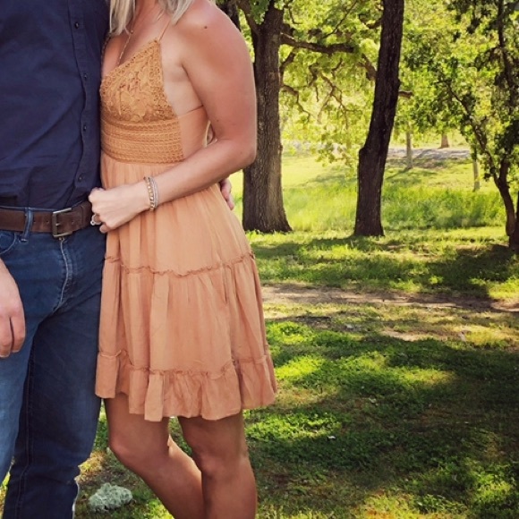 Dress - Picture 2 of 3